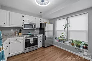 247 Water Oak Dr, Pineville, NC 28134 - Photo 5