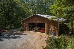 250 Burt Blackwell Rd, Mill Spring, NC 28756 - Photo 31