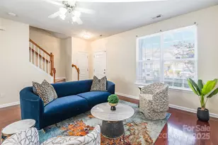 827 Gentlewinds Ct, Fort Mill, SC 29708 - Photo 5