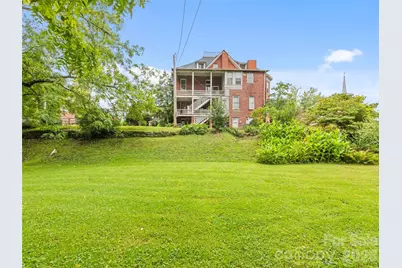 123 S Main Street, Waynesville, NC 28786 - Photo 11