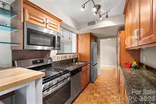 1300 Queens Rd, Charlotte, NC 28207 - Photo 17