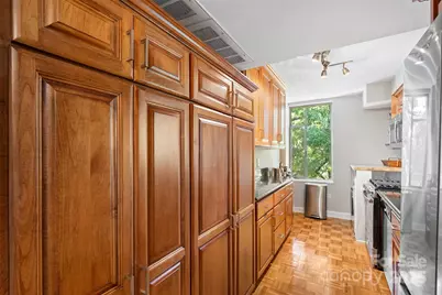 1300 Queens Road #402, Charlotte, NC 28207 - Photo 15