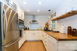 205 Spring Branch Rd, Beech Mountain, NC 28604 - Photo 17