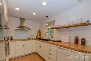 205 Spring Branch Rd, Beech Mountain, NC 28604 - Photo 15