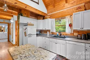 110 Gunter Town Rd, Marshall, NC 28753 - Photo 17