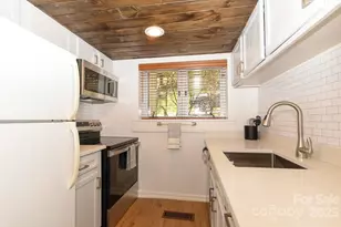 220 Northridge Rd, Beech Mountain, NC 28604 - Photo 17