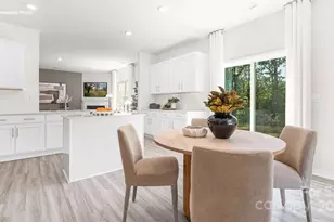 676 14th Ave Ct NE, Hickory, NC 28601 - Photo 5