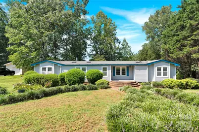 985 Sentinal Oaks Drive, Clover, SC 29710 - Photo 1