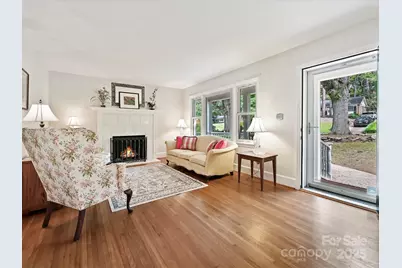 900 Camborne Place, Charlotte, NC 28210 - Photo 3