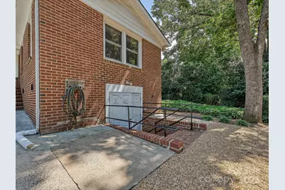 900 Camborne Place, Charlotte, NC 28210 - Photo 29