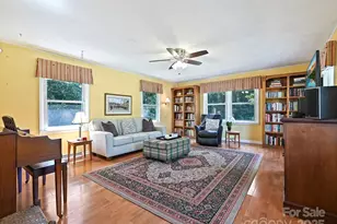 900 Camborne Pl, Charlotte, NC 28210 - Photo 15