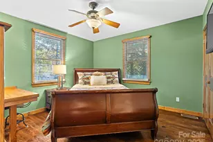 113 Forest Hills Dr, Black Mountain, NC 28711 - Photo 25