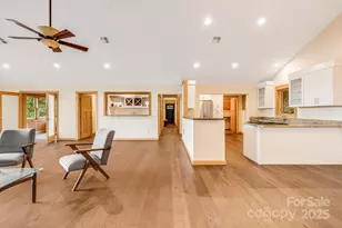 55 Glade Ln, Black Mountain, NC 28711 - Photo 9