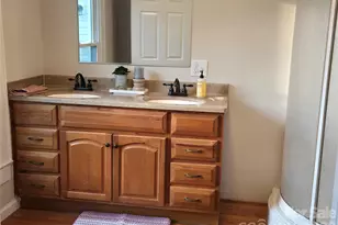 2410 Summit Ave, Kannapolis, NC 28081 - Photo 11