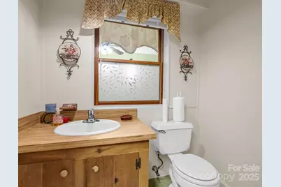 526 Shannons Walk, Lake Lure, NC 28746 - Photo 23