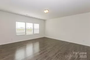 124 Canada Dr, Statesville, NC 28677 - Photo 7