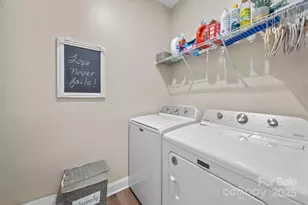 6025 Blissful Dr, Charlotte, NC 28215 - Photo 13