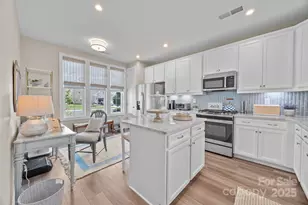 6025 Blissful Dr, Charlotte, NC 28215 - Photo 3