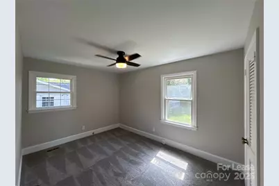 4820 Charleston Drive, Charlotte, NC 28212 - Photo 5