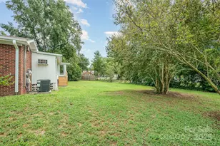 2208 Brantley Rd, Kannapolis, NC 28083 - Photo 17