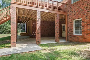 675 Heather Dr, Lincolnton, NC 28092 - Photo 7