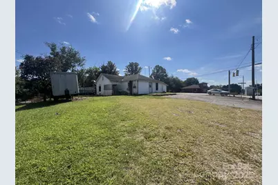 2748 US 70 Highway E, Valdese, NC 28655 - Photo 3