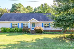 114 Harness Ln, Mocksville, NC 27028 - Photo 1