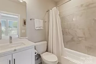 2111 Isom St, Charlotte, NC 28208 - Photo 25