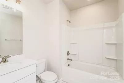 6228 Coatbridge Lane, Charlotte, NC 28212 - Photo 13