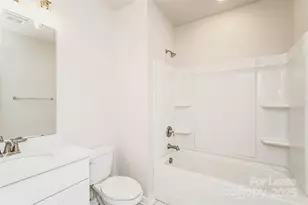 6228 Coatbridge Ln, Charlotte, NC 28212 - Photo 13