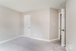 2331 Hunters Bluff Dr, Matthews, NC 28105 - Photo 11