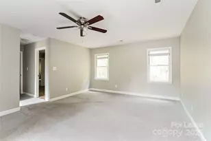 2331 Hunters Bluff Dr, Matthews, NC 28105 - Photo 7