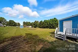 7519 Shady Oaks Rd, Connelly Springs, NC 28612 - Photo 27