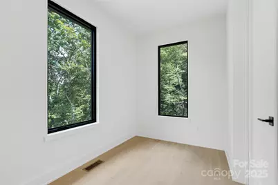 508 Hearthstone Way, Horse Shoe, NC 28742 - Photo 23