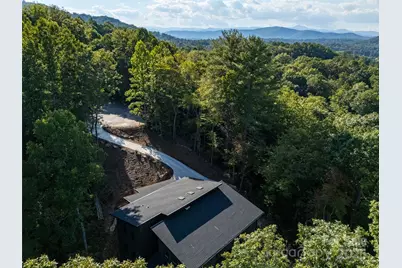 508 Hearthstone Way, Horse Shoe, NC 28742 - Photo 3