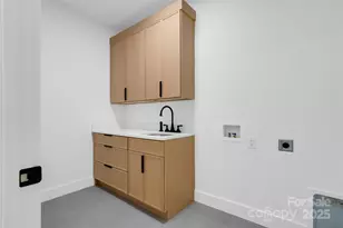 508 Hearthstone Way, Horse Shoe, NC 28742 - Photo 37