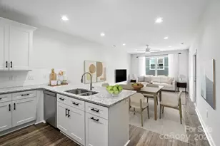 1530 29th Street SE, Hickory, NC 28602 - Photo 7