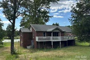 209 S Main St, Salisbury, NC 28146 - Photo 3