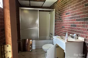 209 S Main St, Salisbury, NC 28146 - Photo 23