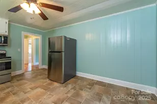 2305 Rutherford Rd, Marion, NC 28752 - Photo 21