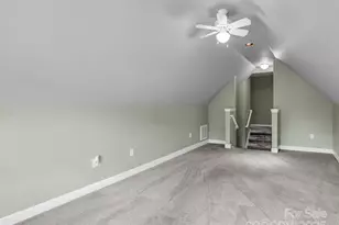 89 Victoria Park Dr, Hendersonville, NC 28792 - Photo 27