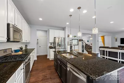 15338 Oleander Drive, Charlotte, NC 28278 - Photo 13