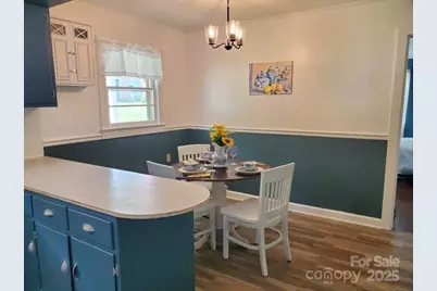 848 Meadowood Drive NE, Lenoir, NC 28645 - Photo 27