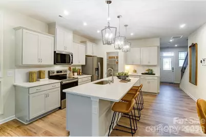 327 Laura Elizabeth Lane, Clover, SC 29710 - Photo 3