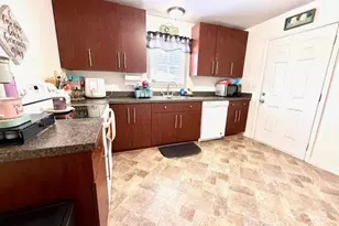 114 Yates St, Dallas, NC 28034 - Photo 21