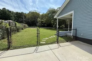 114 Yates St, Dallas, NC 28034 - Photo 7