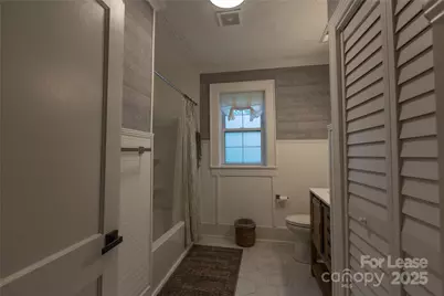 516 W King Street, Kings Mountain, NC 28086 - Photo 11