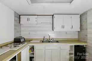 190 Turkey Creek Rd, Clyde, NC 28721 - Photo 21