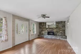 190 Turkey Creek Rd, Clyde, NC 28721 - Photo 15