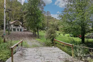 190 Turkey Creek Rd, Clyde, NC 28721 - Photo 3